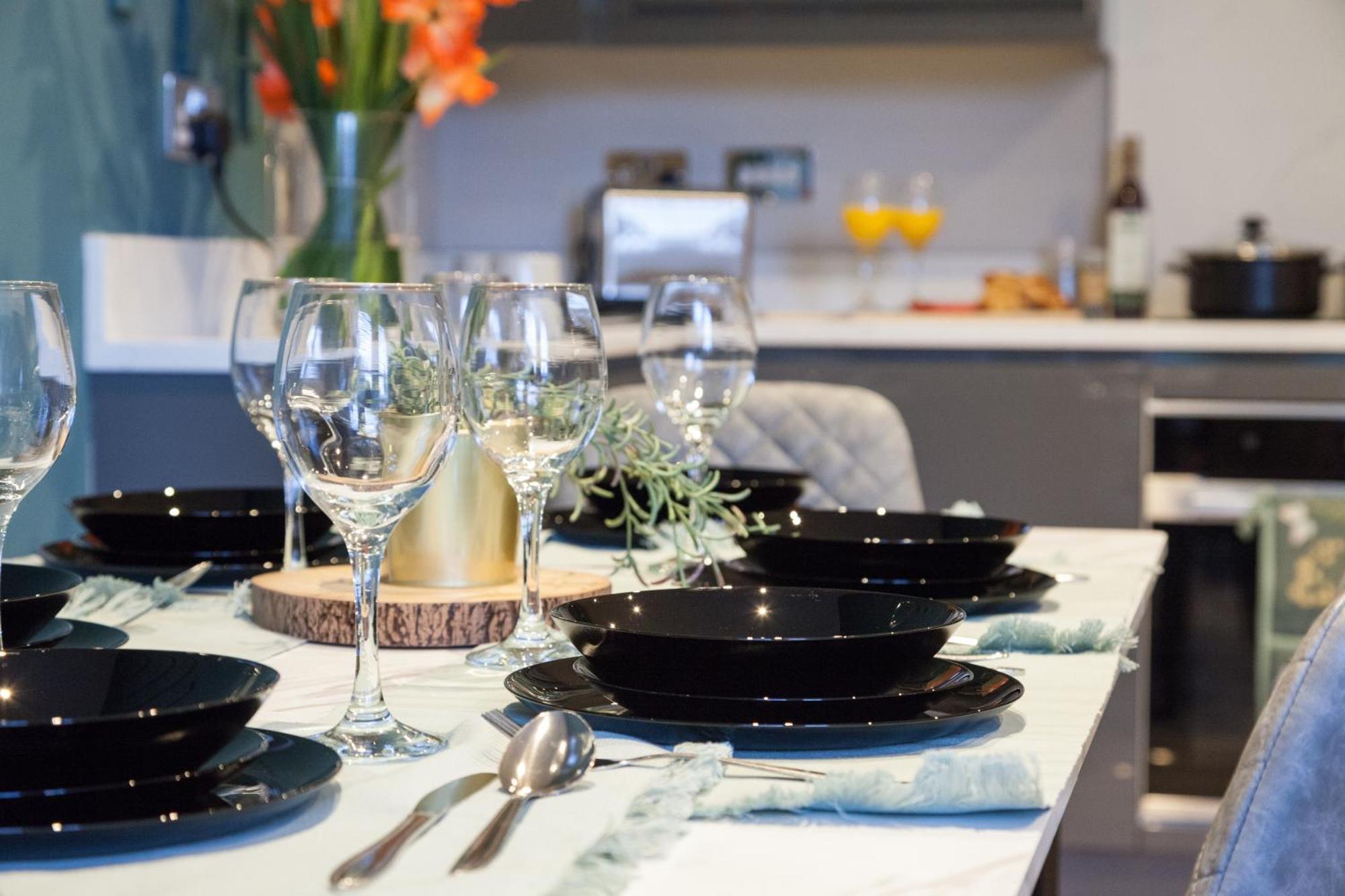 Somers Suites Apartments Leeds  Esterno foto